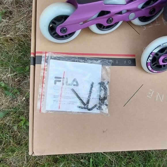 Fila Madame Houdini Skates Size 9 - Picture 3 of 7